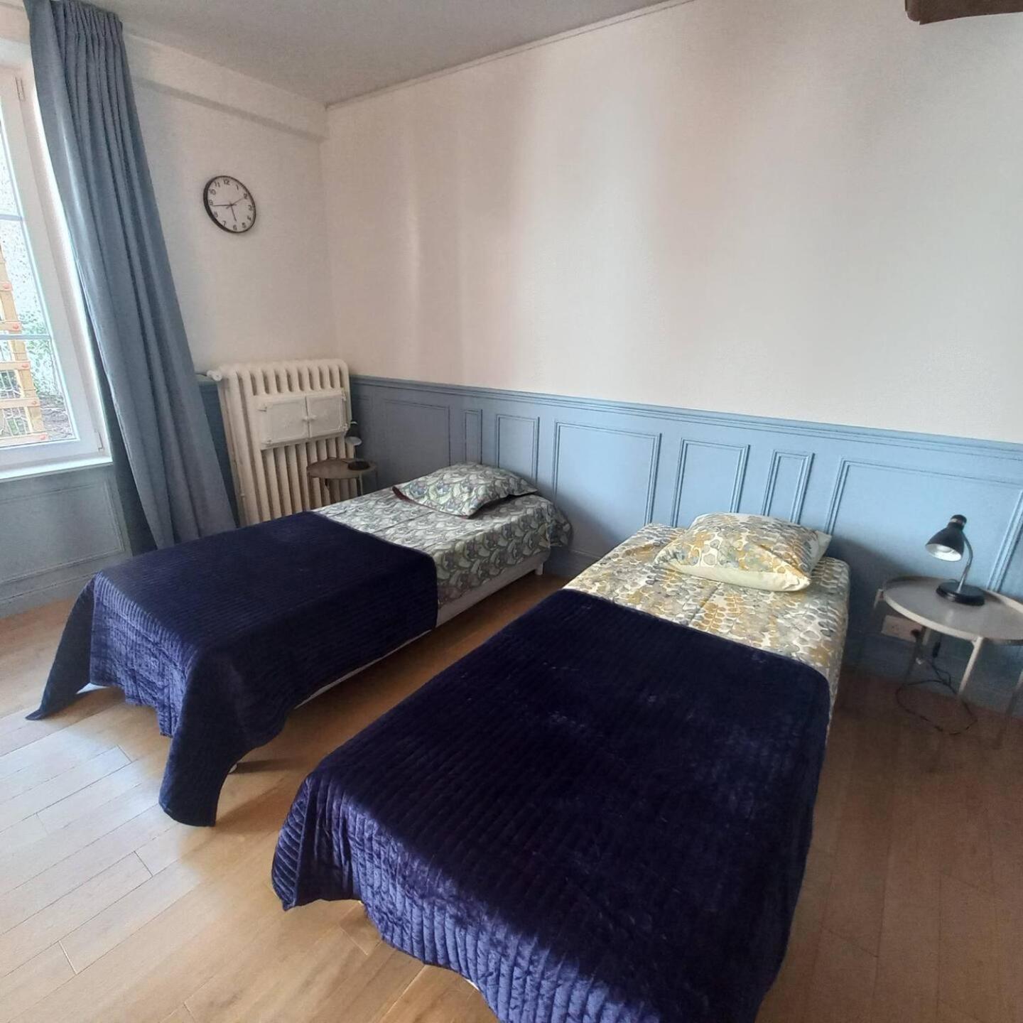 Domaine De Charme Au Coeur D'Orleans Classe 3 Etoiles - Bords De Loire - 21 Couchages Avec Parkings Prives Bagian luar foto